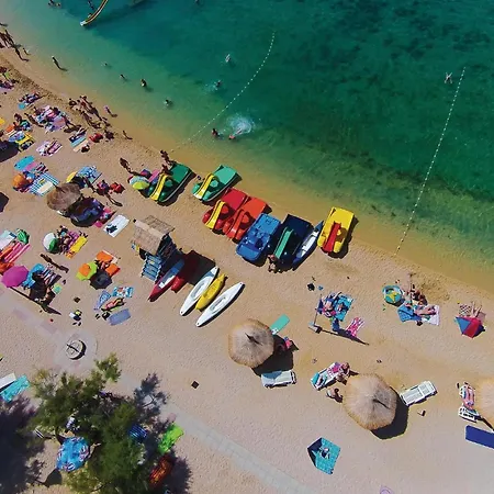 Gorgeous Apartment In Mandre With Wifi