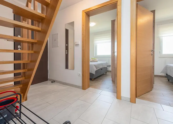 3 Bedroom Lovely In